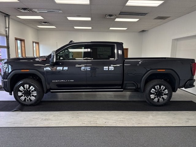 2025 GMC Sierra 3500 HD Denali
