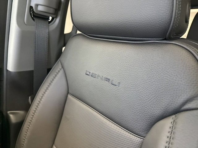 2025 GMC Sierra 3500 HD Denali