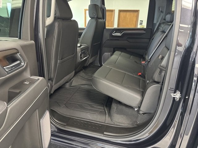 2025 GMC Sierra 3500 HD Denali