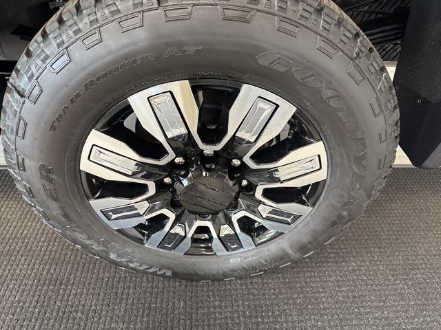 2025 GMC Sierra 3500 HD Denali