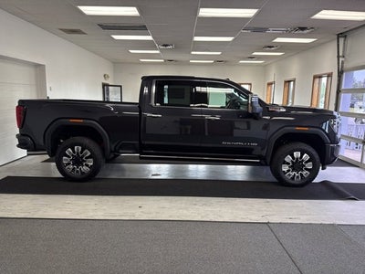 2025 GMC Sierra 3500 HD Denali