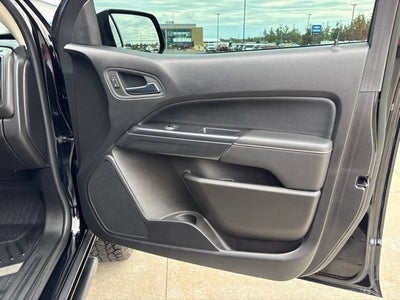 2021 GMC Canyon 4WD AT4 w/Leather