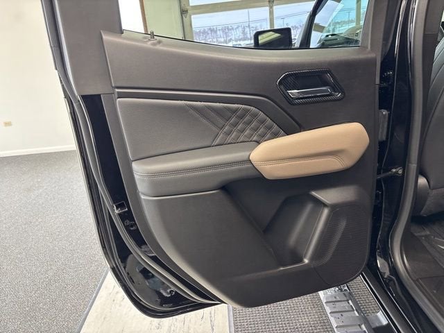 2025 GMC Canyon Denali