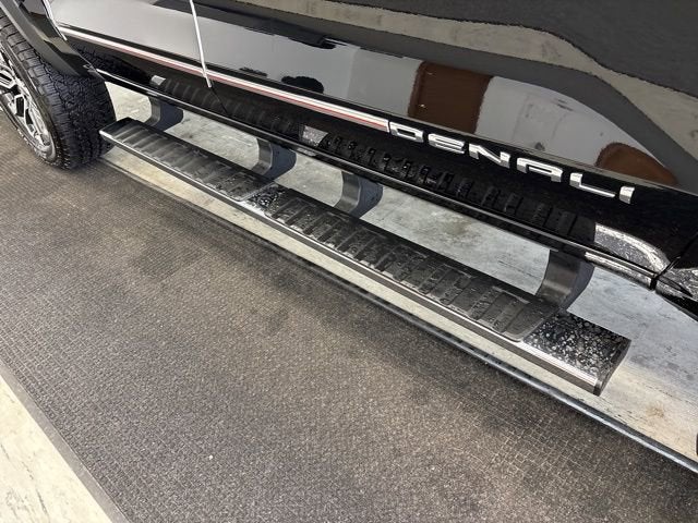 2025 GMC Canyon Denali