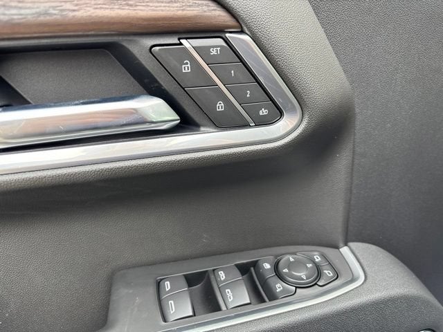 2026 GMC Sierra 1500 SLT - Photo 10