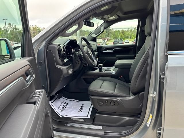 2026 GMC Sierra 1500 SLT - Photo 12