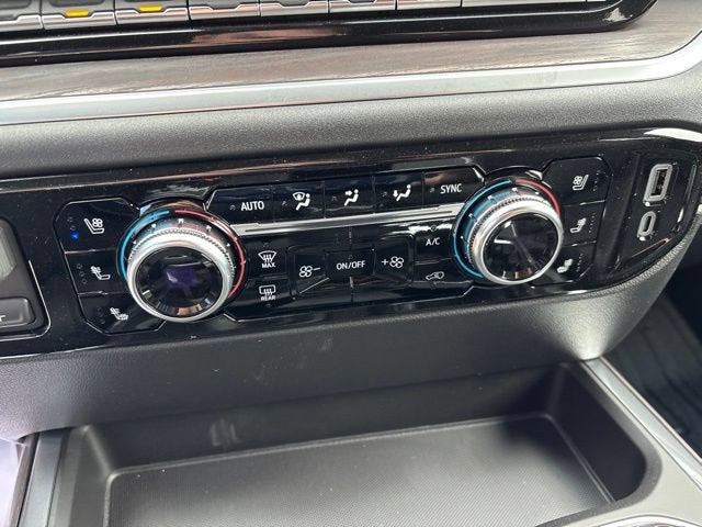 2026 GMC Sierra 1500 SLT - Photo 18