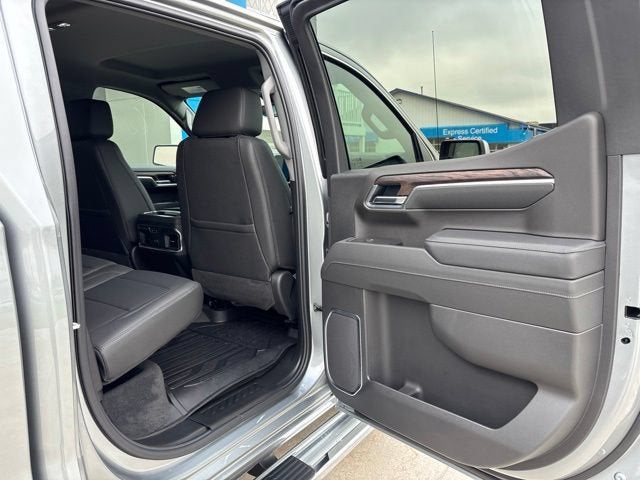 2026 GMC Sierra 1500 SLT - Photo 26