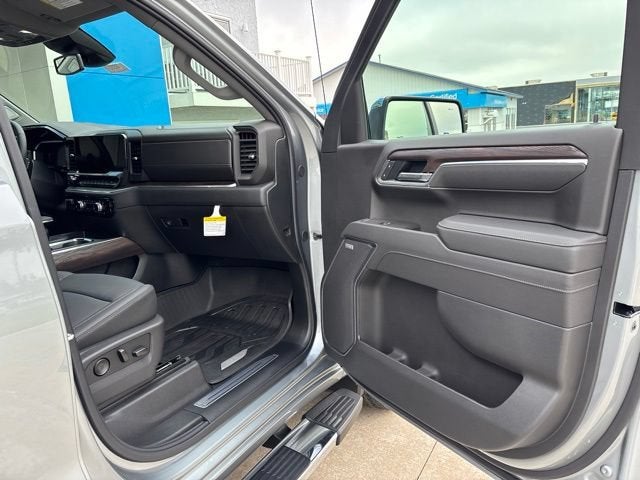 2026 GMC Sierra 1500 SLT - Photo 30