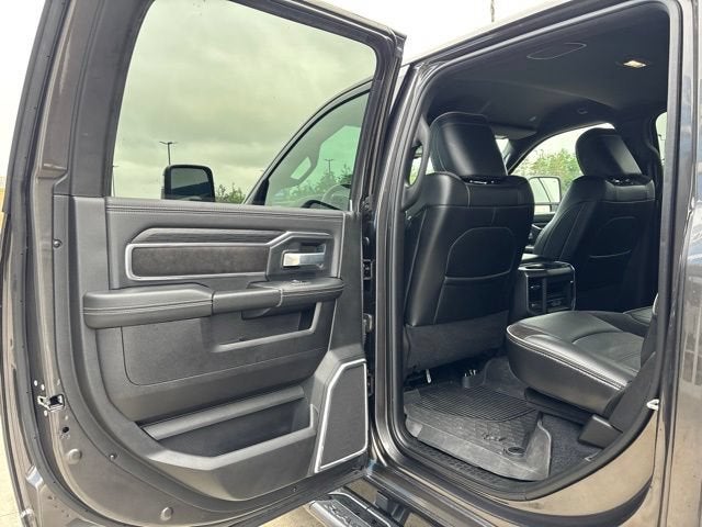 2024 RAM 2500 Laramie Crew Cab 4x4 6'4" Box