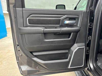 2024 RAM 2500 Laramie Crew Cab 4x4 6'4" Box