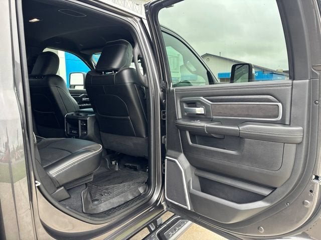 2024 RAM 2500 Laramie Crew Cab 4x4 6'4" Box