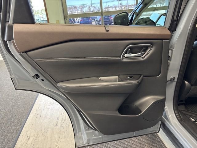 2021 Nissan Rogue SL Intelligent AWD