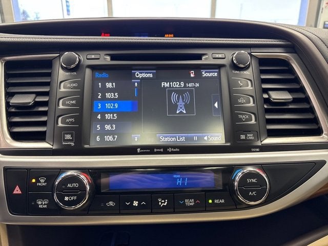 2017 Toyota Highlander Limited