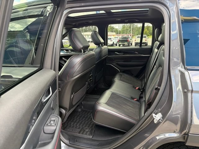 2022 Jeep Grand Cherokee Trailhawk