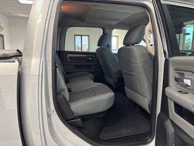 2018 RAM 1500 Big Horn Crew Cab 4x4 5'7" Box