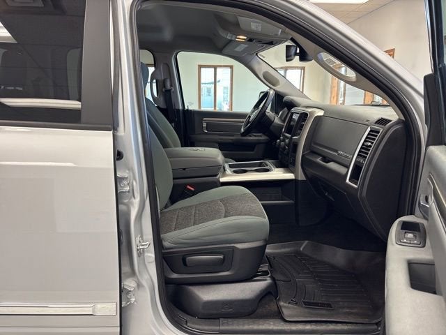 2018 RAM 1500 Big Horn Crew Cab 4x4 5'7" Box