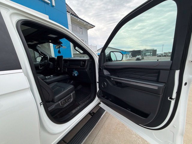 2023 Ford Expedition Platinum MAX