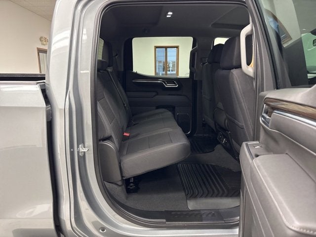 2025 Chevrolet Silverado 1500 LT (2FL)