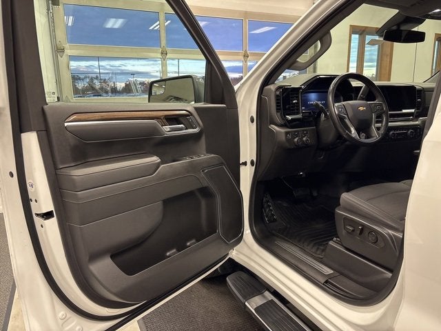 2022 Chevrolet Silverado 1500 LT (2FL)