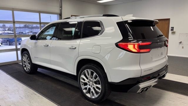 2024 GMC Acadia Denali