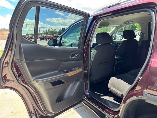 2018 GMC Acadia SLE