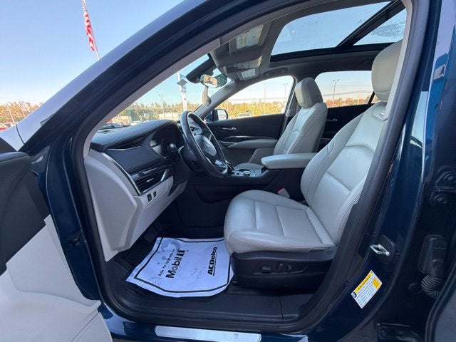 2020 Cadillac XT4 AWD Luxury