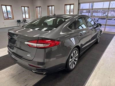 2020 Ford Fusion SE