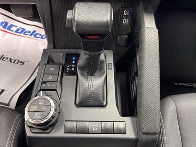 2024 Toyota Tacoma 4WD SR5