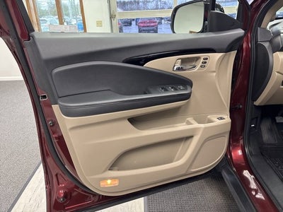 2022 Honda Pilot AWD Touring 7 Passenger