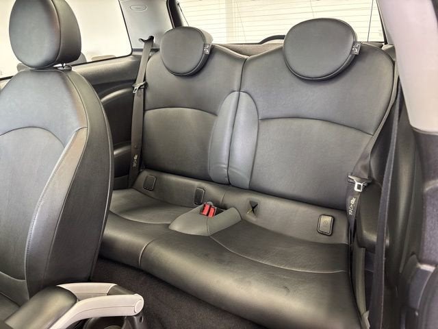 2007 MINI Cooper Hardtop NA